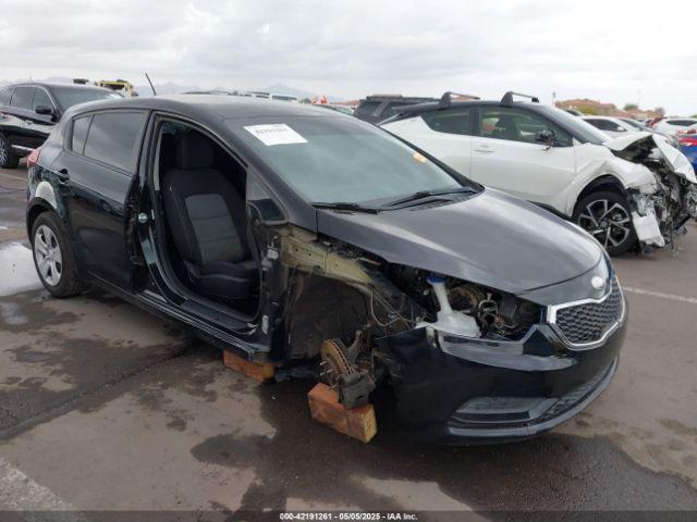  Salvage Kia Forte
