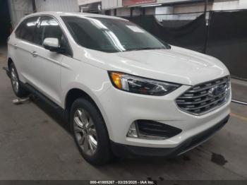  Salvage Ford Edge
