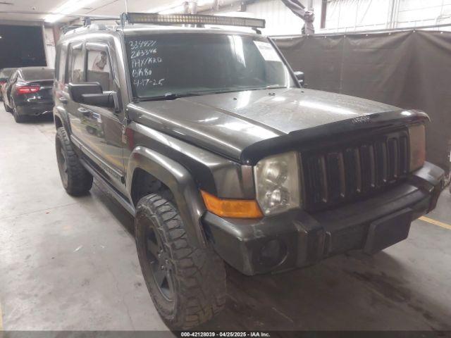  Salvage Jeep Commander