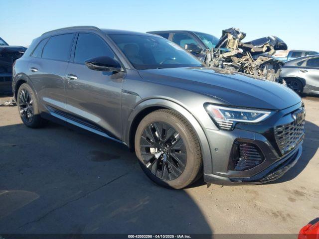  Salvage Audi Q8
