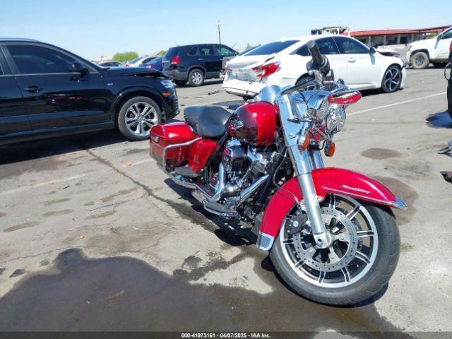  Salvage Harley-Davidson Flhr