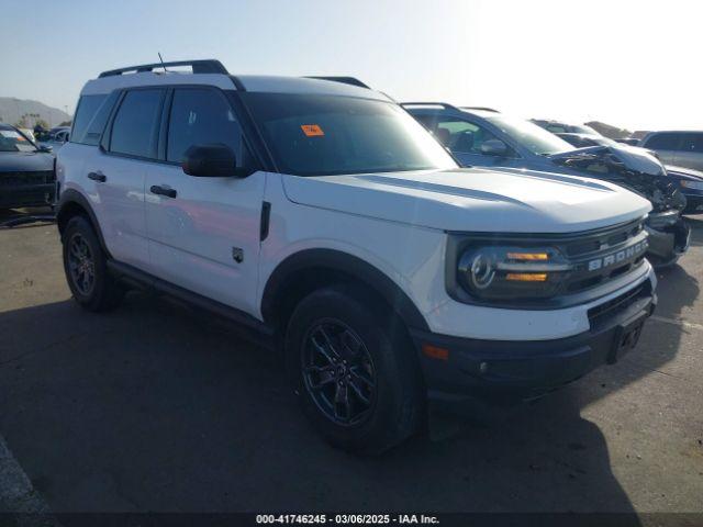  Salvage Ford Bronco