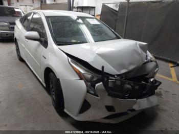  Salvage Toyota Prius