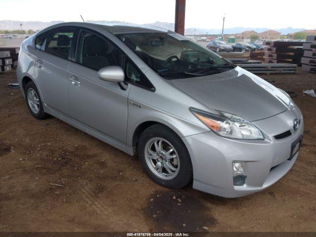  Salvage Toyota Prius