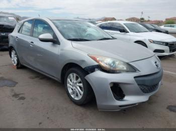  Salvage Mazda Mazda3