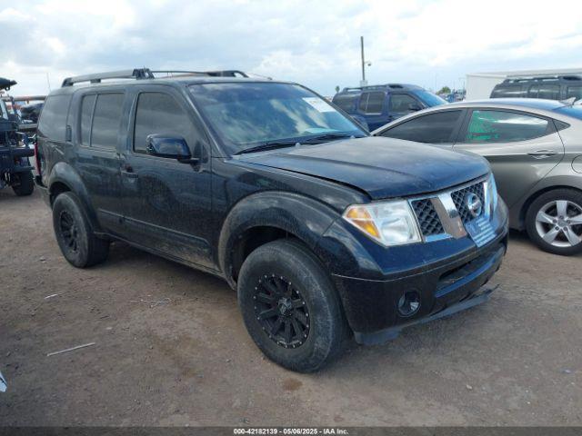  Salvage Nissan Pathfinder