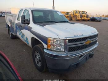  Salvage Chevrolet Silverado 2500