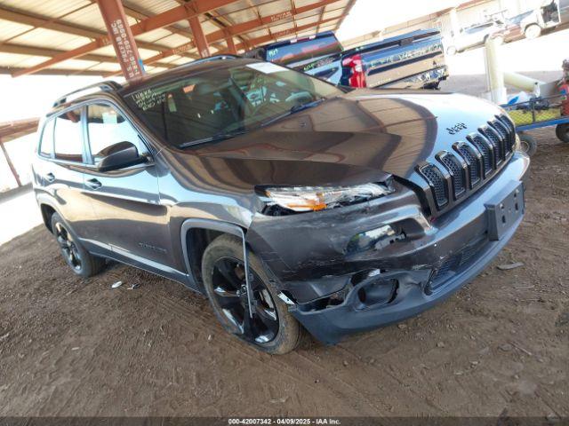  Salvage Jeep Cherokee
