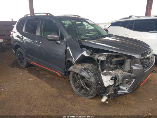  Salvage Subaru Forester