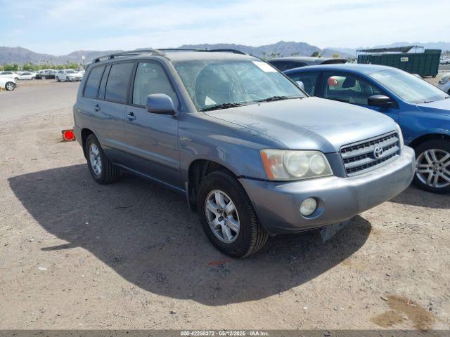  Salvage Toyota Highlander