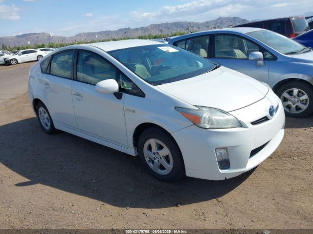  Salvage Toyota Prius