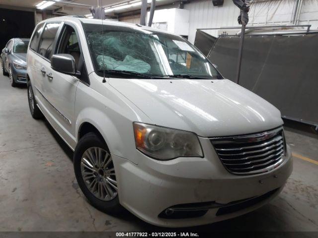  Salvage Chrysler Town & Country