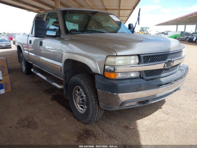 Salvage Chevrolet Silverado 2500