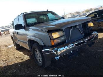  Salvage Chevrolet Avalanche 1500