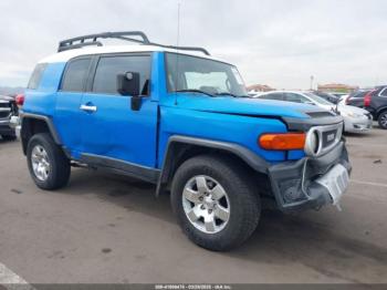  Salvage Toyota FJ Cruiser