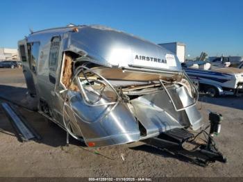  Salvage Airstream Flying Cloud