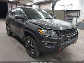  Salvage Jeep Compass