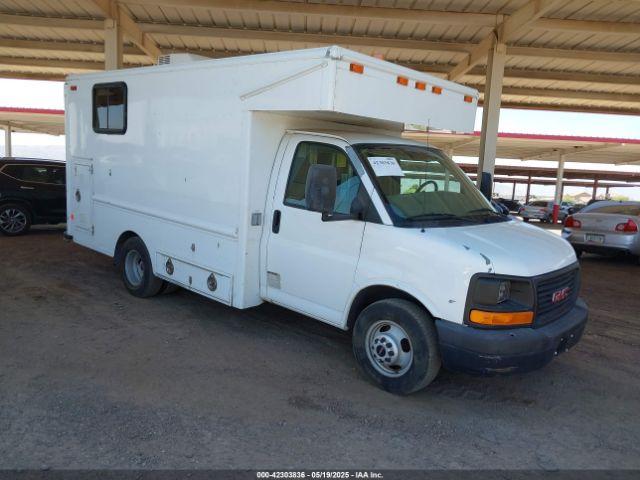  Salvage General Motors Savana Cutaway
