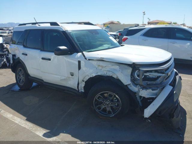  Salvage Ford Bronco