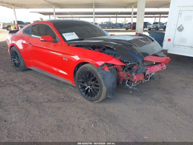  Salvage Ford Mustang