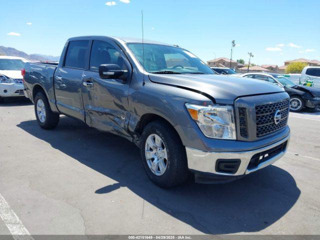  Salvage Nissan Titan