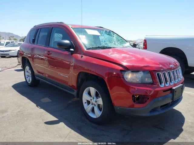  Salvage Jeep Compass
