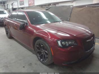  Salvage Chrysler 300