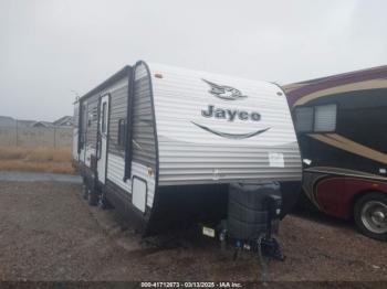  Salvage Jayco Trailer