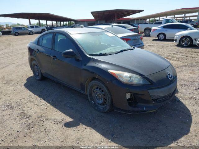  Salvage Mazda Mazda3