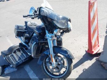  Salvage Harley-Davidson Flhtk