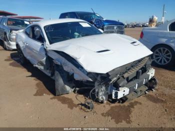  Salvage Ford Mustang