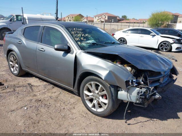  Salvage Dodge Avenger