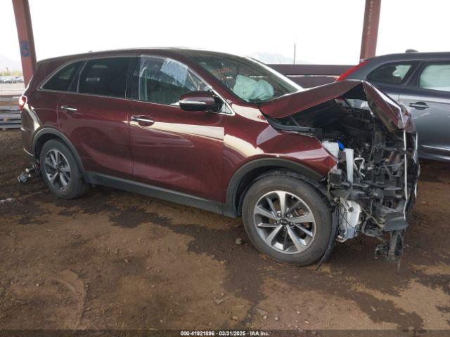  Salvage Kia Sorento