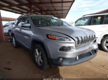  Salvage Jeep Cherokee