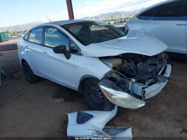  Salvage Ford Fiesta