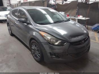  Salvage Hyundai ELANTRA