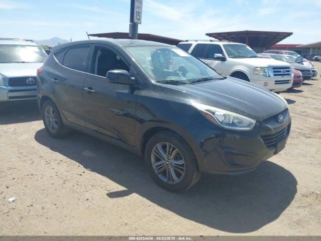  Salvage Hyundai TUCSON