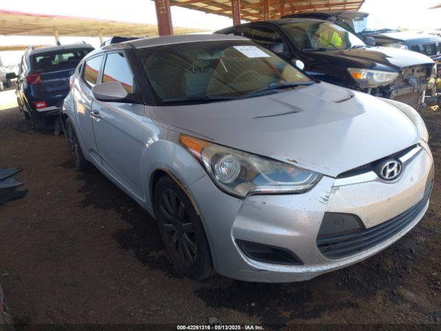  Salvage Hyundai VELOSTER
