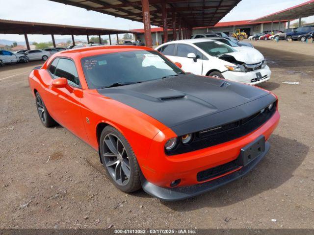 Salvage Dodge Challenger