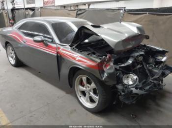  Salvage Dodge Challenger