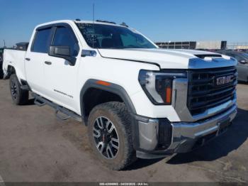  Salvage General Motors Sierra 2500HD