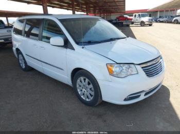  Salvage Chrysler Town & Country