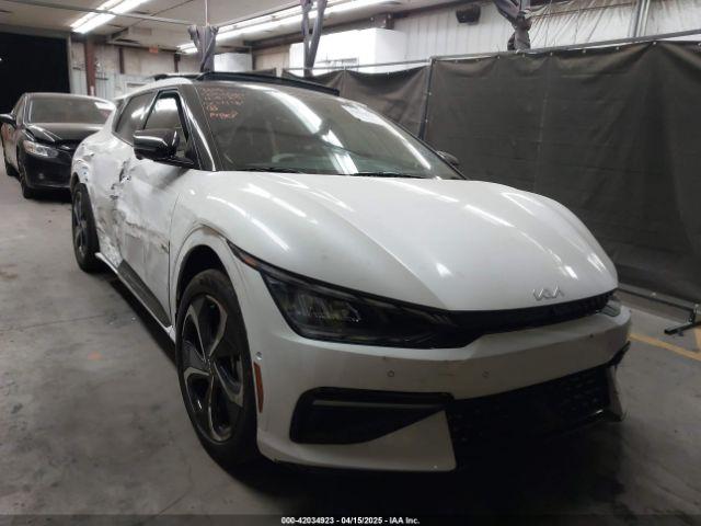  Salvage Kia EV6