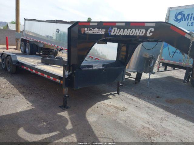  Salvage Diamond Trailer