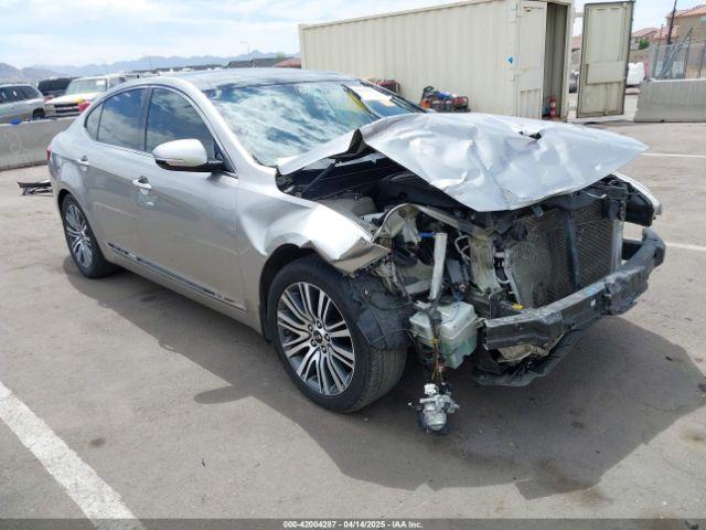  Salvage Kia Cadenza