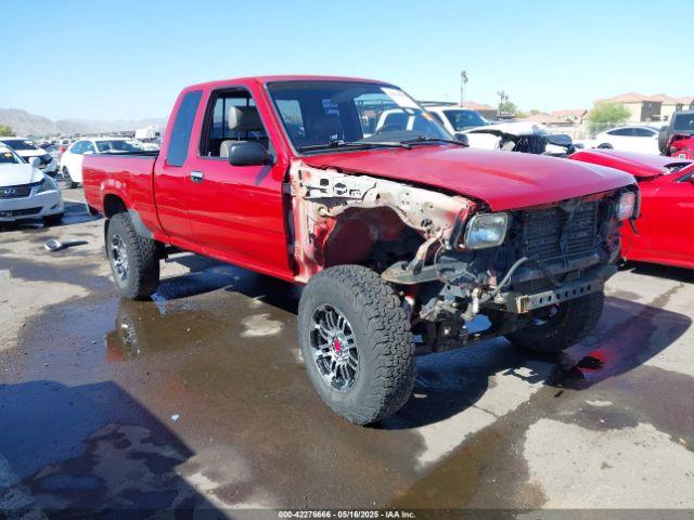  Salvage Toyota Pickup
