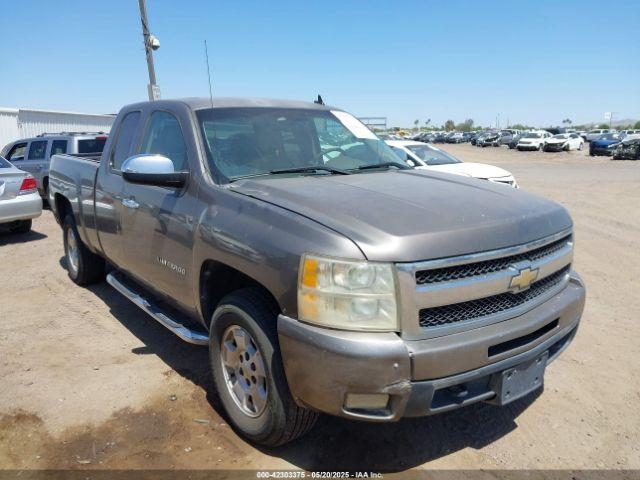  Salvage Chevrolet Silverado 1500