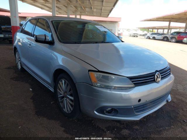  Salvage Volkswagen Jetta