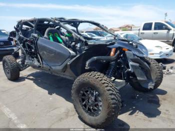  Salvage Can-Am Maverick R Max