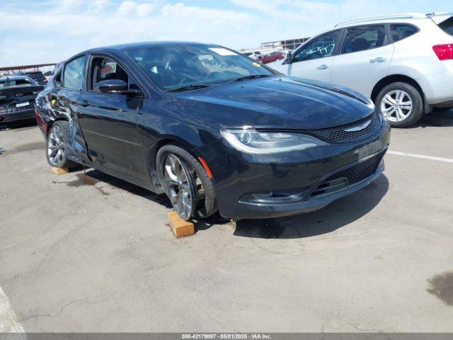  Salvage Chrysler 200